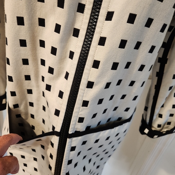 Akris Punto luxury square dots reversible coat/dress size 6 black white - Picture 12 of 15